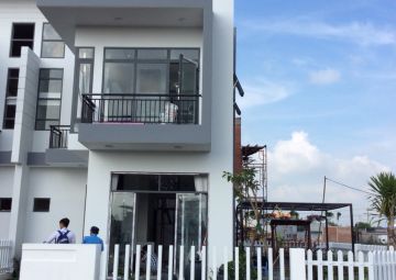 BÁN NHÀ TỌA ĐỘ VÀNG